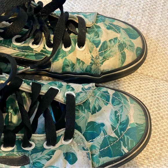 Vans Hi8 Custom Sneak 6.5 W - Picture 3 of 6